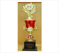 中州藥膏榮獲98世界醫藥成果國際金杯獎